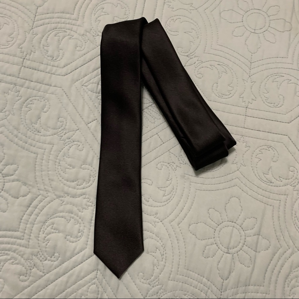 slim tie